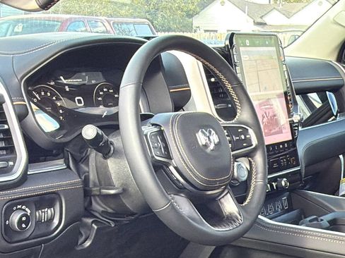 New 2026 RAM 1500 Tungsten w/ Trailer Tow Group image 8