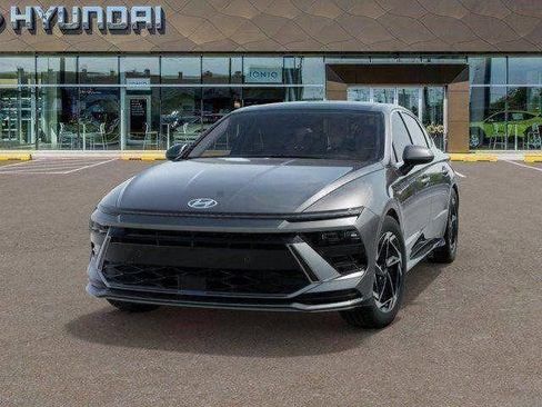 New 2025 Hyundai Sonata SEL image 6