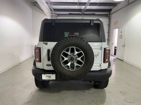 Used 2024 Ford Bronco Badlands AWD/4WD image 6