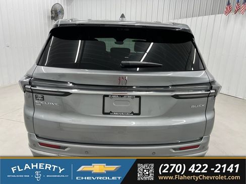 Used 2026 Buick Enclave Avenir w/ Super Cruise Package AWD/4WD image 4