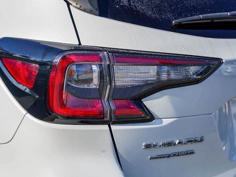 Certified 2023 Subaru Outback Premium image 7