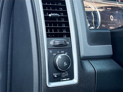 Used 2017 RAM 1500 Outdoorsman image 25