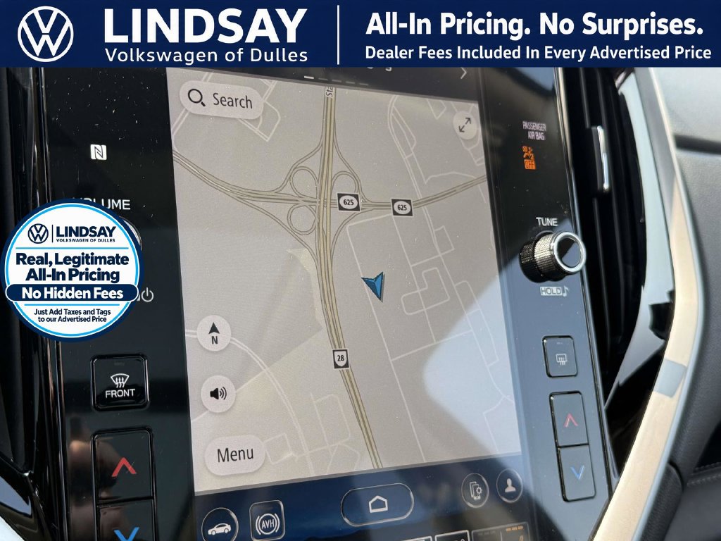 Used 2024 Subaru Ascent Touring AWD/4WD image 16