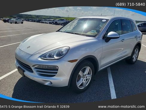 Used 2011 Porsche Cayenne AWD/4WD image 1