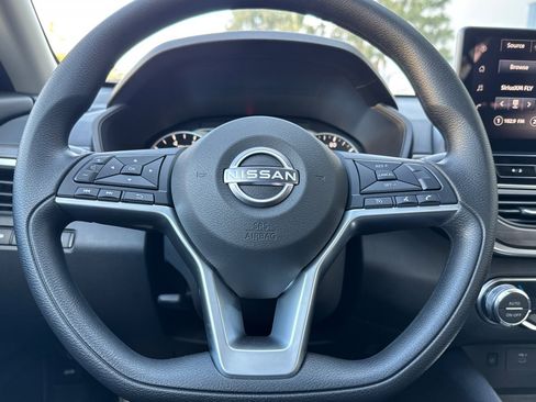 New 2025 Nissan Altima 2.5 SV w/ SV Special Edition Package image 19