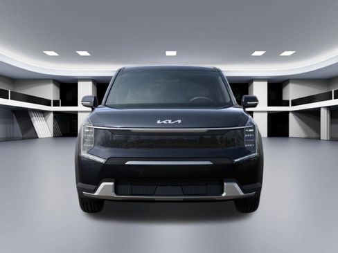 New 2026 Kia EV9 Light RWD image 2