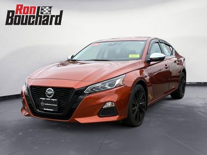 Certified 2022 Nissan Altima 2.5 SR