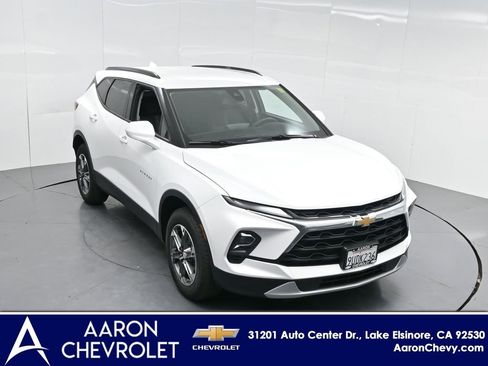 New 2025 Chevrolet Blazer LT w/ Convenience Package image 52