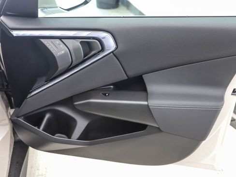 New 2025 BMW X3 xDrive30i w/ Premium Package image 28