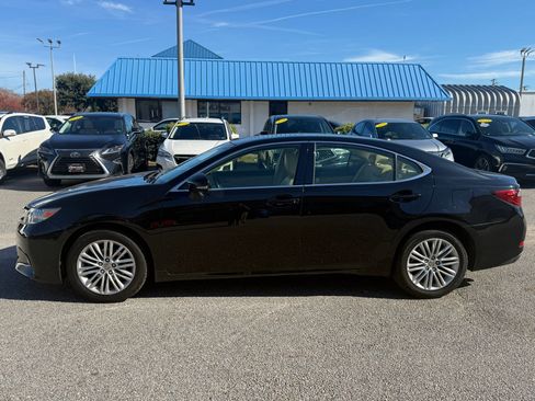 Used 2015 Lexus ES 350 image 2