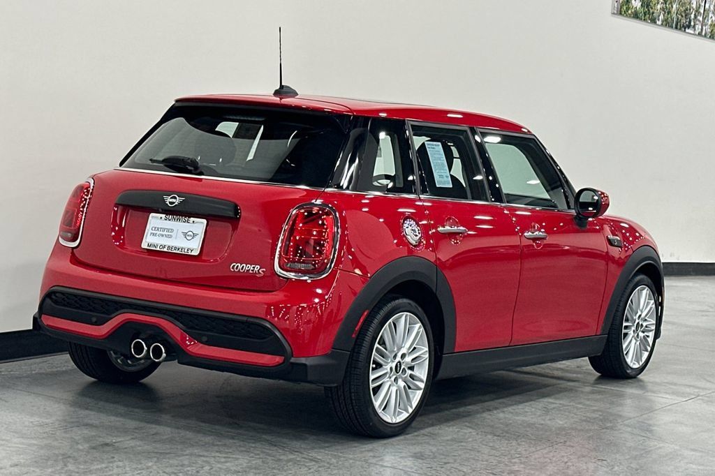 Used 2024 MINI Cooper S FWD image 4