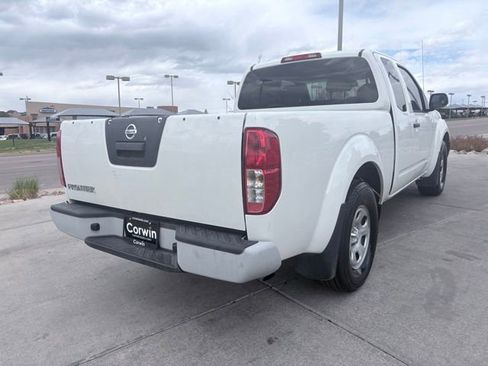 Used 2020 Nissan Frontier S RWD image 8