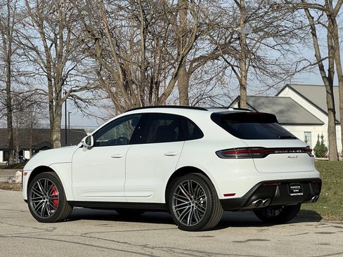 New 2026 Porsche Macan S image 3