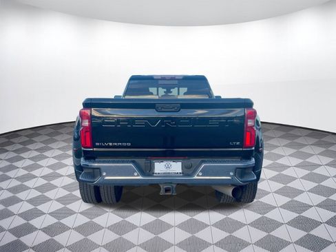 Used 2021 Chevrolet Silverado 3500 LTZ w/ LTZ Plus Package image 8