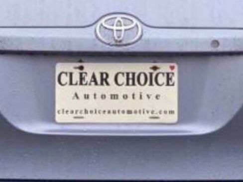 Used 2006 Toyota Matrix XR image 1