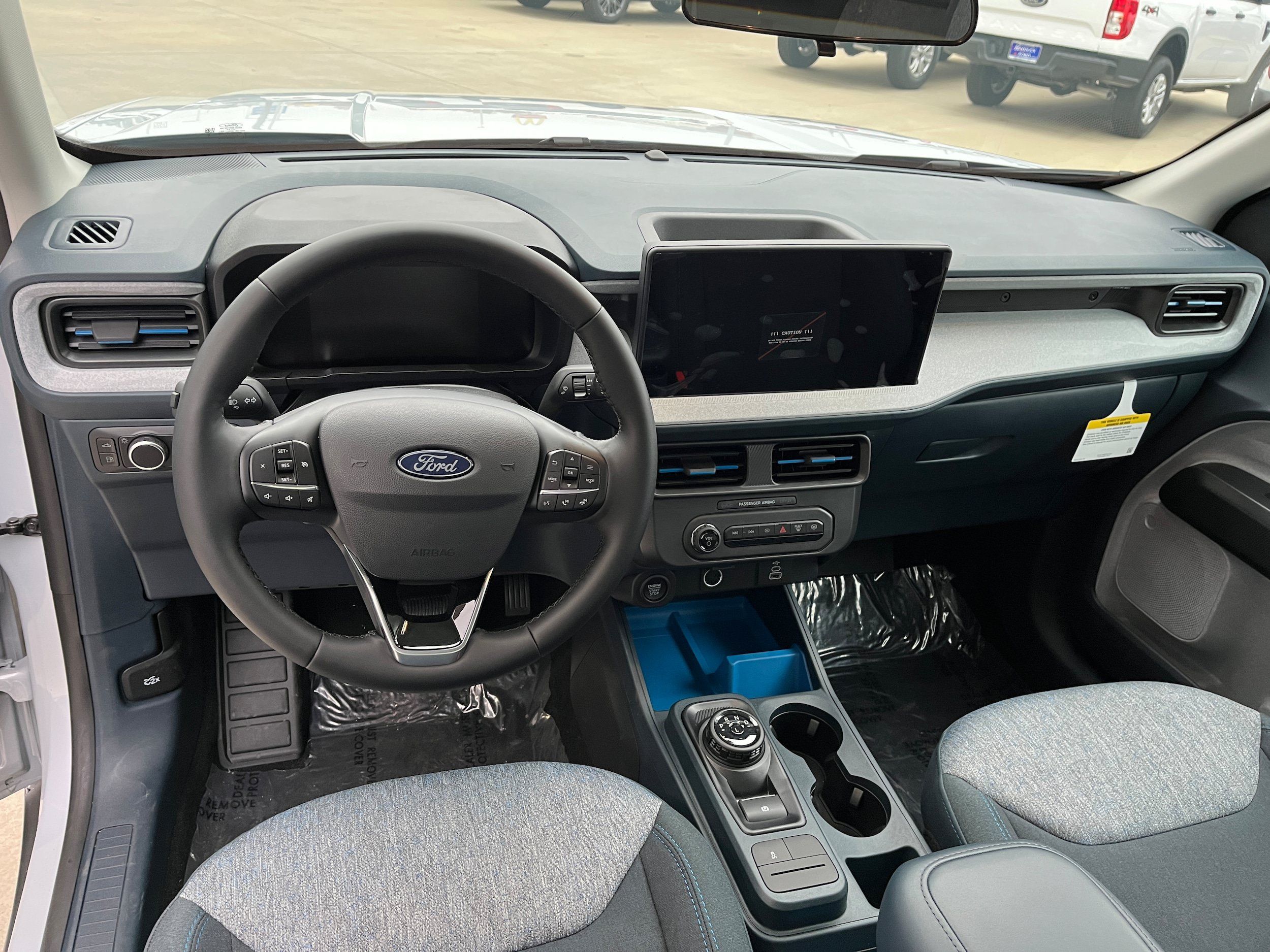 New 2025 Ford Maverick XLT w/ XLT Luxury Package FWD image 7