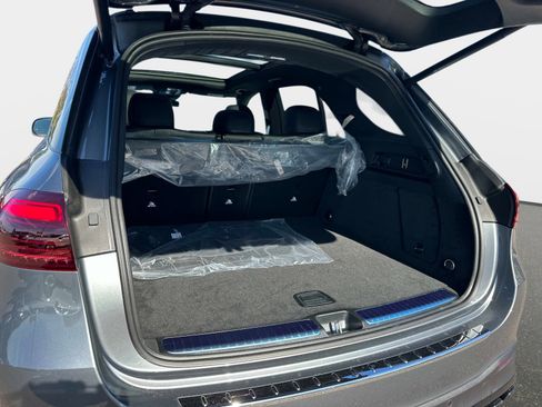 New 2026 Mercedes-Benz GLE 53 AMG 4MATIC image 9