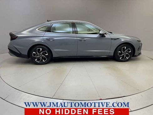 Used 2024 Hyundai Sonata SEL FWD image 6