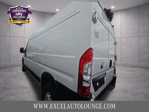 Used 2023 RAM ProMaster 2500 FWD image 3