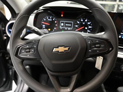 New 2026 Chevrolet Trax LS image 22