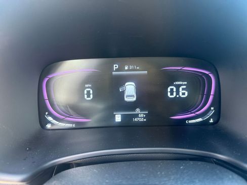 Used 2025 Kia Soul LX w/ LX Technology Package image 36