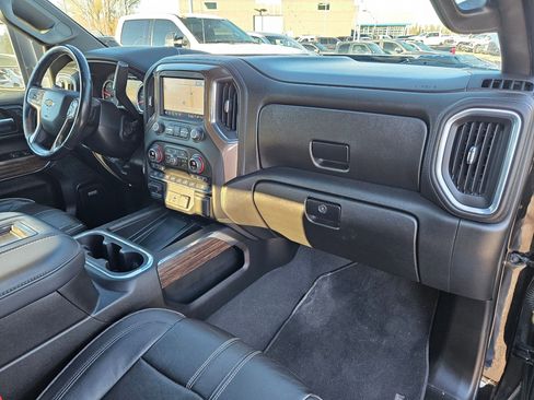 Used 2022 Chevrolet Silverado 3500 High Country w/ Z71 Off-Road Package image 34