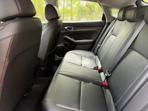 Used 2023 Acura Integra image 11