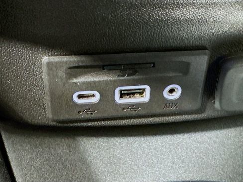 Used 2024 Chevrolet Malibu LT FWD image 17