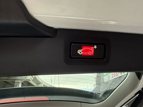 Used 2013 BMW X5 xDrive35d image 21