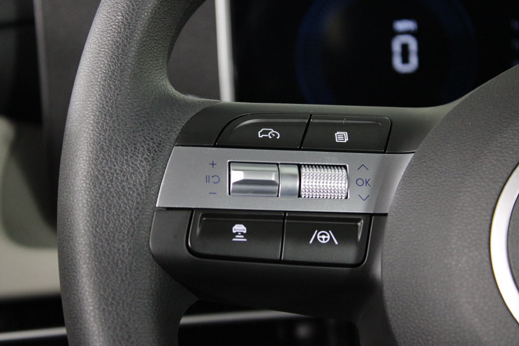 Certified 2026 Hyundai Tucson SE FWD image 25