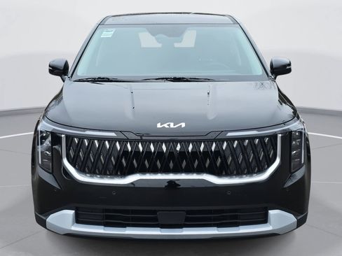 New 2026 Kia Carnival image 2