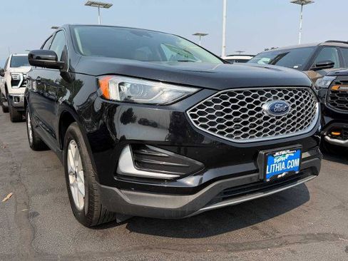 Certified 2024 Ford Edge SEL AWD/4WD image 4