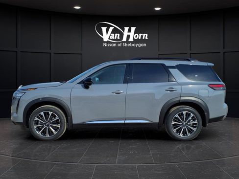 New 2026 Nissan Pathfinder Platinum AWD/4WD image 7