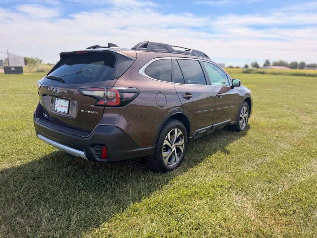 Used 2020 Subaru Outback Limited w/ Popular Package #2 AWD/4WD image 5