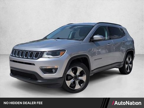 Used 2020 Jeep Compass Latitude w/ Popular Equipment Group AWD/4WD image 1
