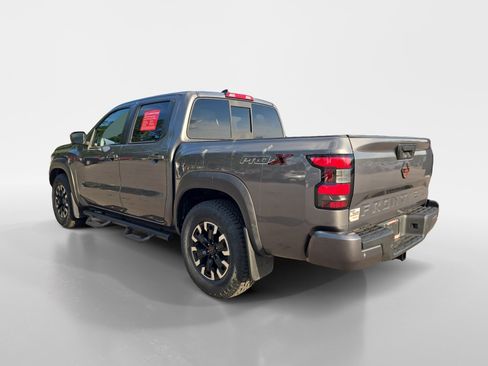 Certified 2022 Nissan Frontier Pro-X RWD image 3