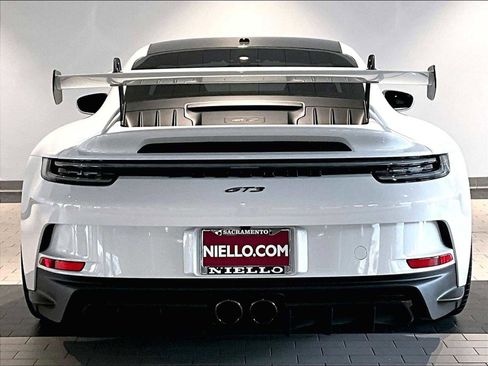 Used 2022 Porsche 911 GT3 image 9