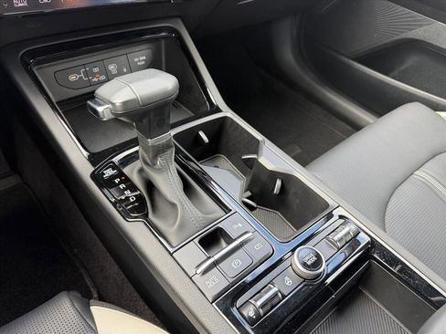 Used 2025 Kia K5 GT-Line image 24