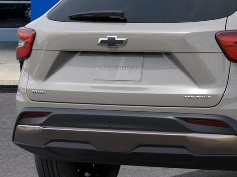 New 2026 Chevrolet Trax ACTIV w/ Driver Confidence Package FWD image 14