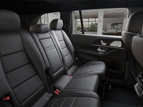 New 2025 Mercedes-Benz GLS 450 4MATIC image 40