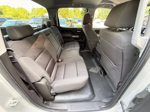 Used 2017 Chevrolet Silverado 1500 LT w/ All Star Edition AWD/4WD image 28