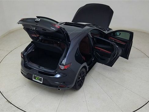 Used 2021 MAZDA MAZDA3 s image 87