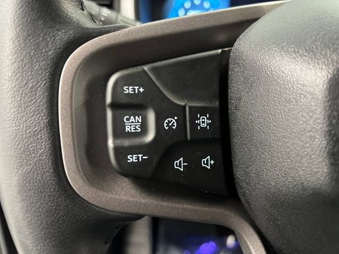 Used 2025 Ford Bronco Big Bend image 35