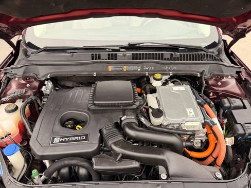 Used 2018 Ford Fusion Titanium FWD image 39