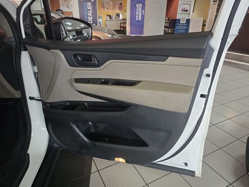 Used 2018 Honda Odyssey EX-L image 14