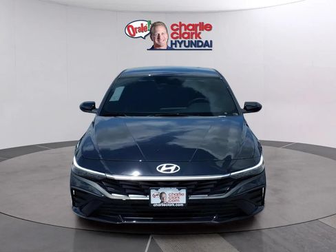 New 2026 Hyundai Elantra Sport FWD image 8