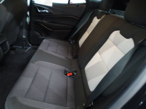 Certified 2024 Chevrolet Trax RS w/ Driver Confidence Package FWD image 3