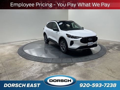 New 2026 Ford Escape ST-Line w/ Tech Pack #1 AWD/4WD image 3