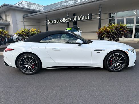 Used 2022 Mercedes-Benz SL 55 AMG 4MATIC image 2