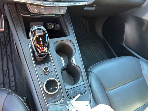 Used 2023 Cadillac XT4 Sport image 33